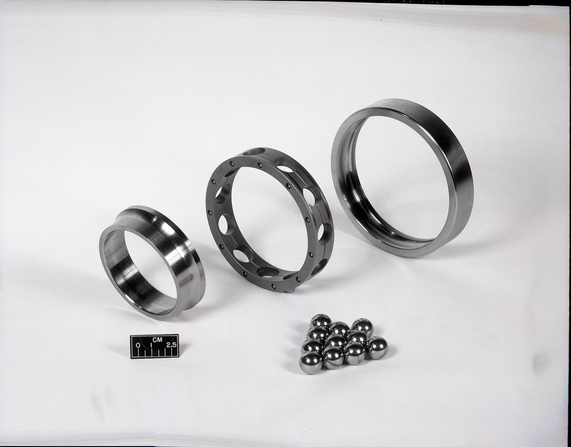 Disassembled vehicle ball bearing rings and balls